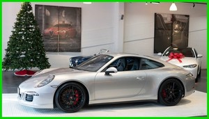 2016-Porsche-911-Carrera-GTS