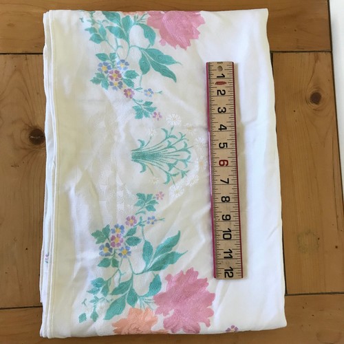 Springtime Floral Off-White Damask Square Tablecloth 52" Daisy & Mums Flowers - Picture 3 of 8