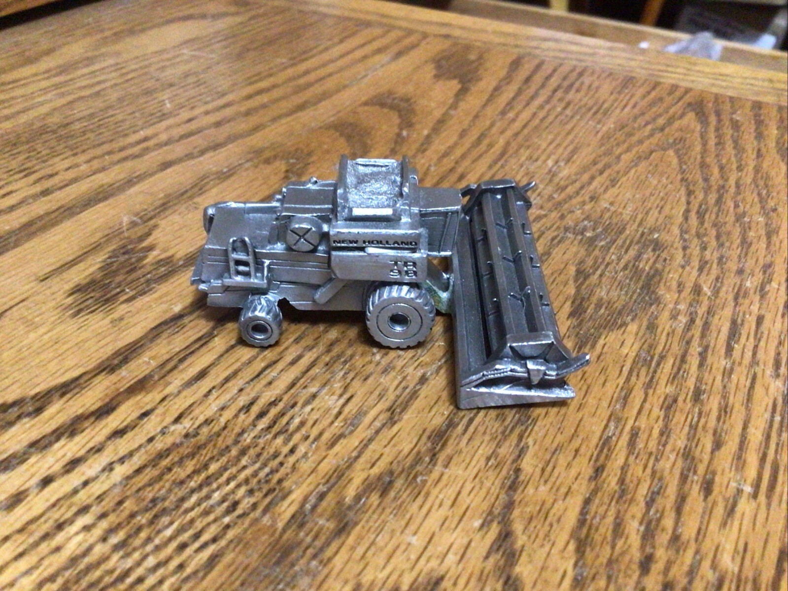 Picture 1 of 8