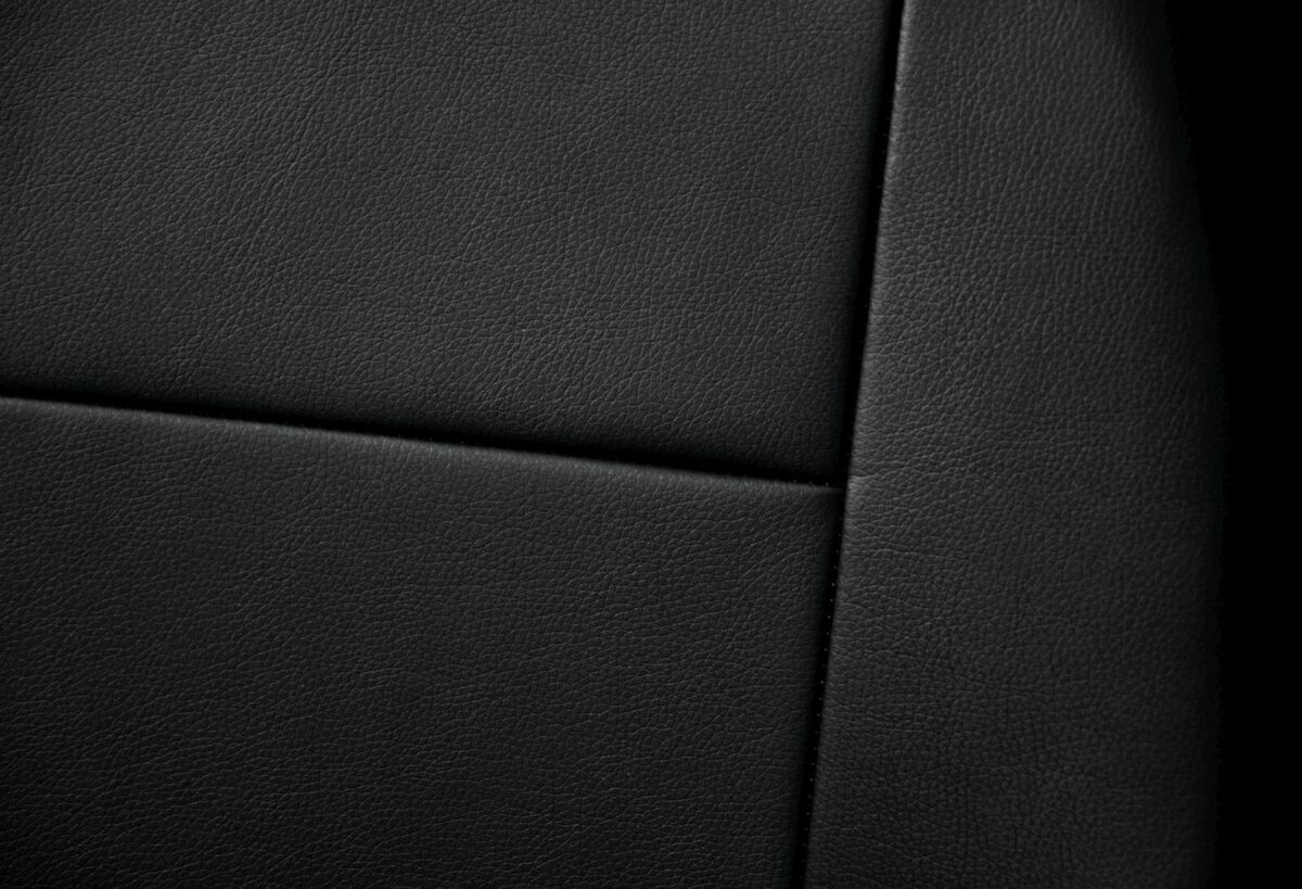 Sitzbezüge Schonbezüge passend für VW Golf 7 2 Front Kunstleder schwarz 118  MX