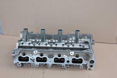11101-29627 Toyota Head subassy 1110129627 Genuine OEM Part