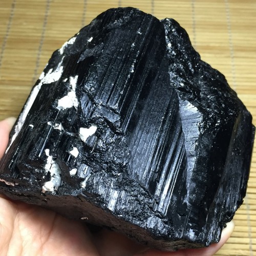 778g natürlicher schwarzer Turmalin Stein grobes Gestein Präparat 419 - Bild 3 von 12