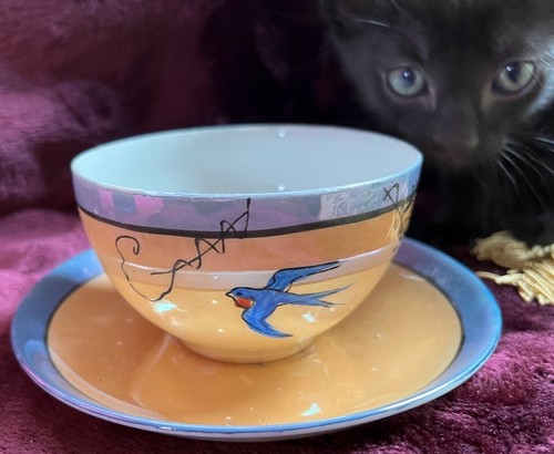 Vintage Teacup & Saucer Japan peach Lusterware bluebird Porcelain Hand Painted - Picture 4 of 10