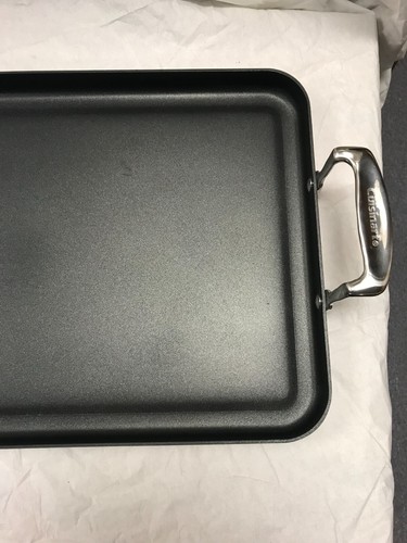 Cuisinart 655-35 Chef's Classic QuanTanium Non-Stick 13x20 Double-Burner Griddle - Picture 4 of 11