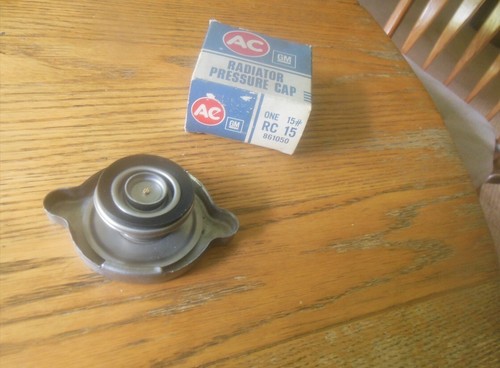 NOS RC15 Solid Rivet Radiator Cap 69 70 71 72 73 Chevelle Corvette Camaro GTO SS - Picture 5 of 7