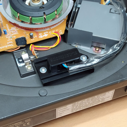 Technics SL-1200 External RCA Kit - Internal / External ground connection switch - Foto 10 di 20