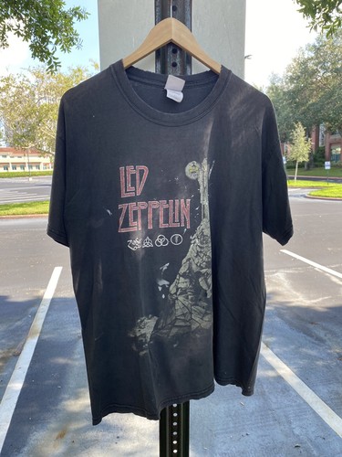 Retro 2000s Mens Led Zeppelin Stairway 