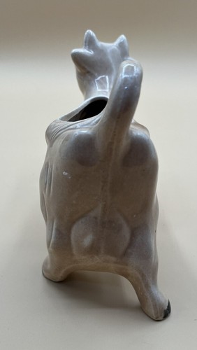 Vintage Ceramic Art Pottery Brown Cow Creamer & Calf Salt/Pepper Shaker - Picture 12 of 15