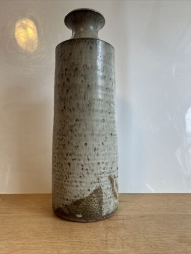 Studio Art Pottery Signed Unknown To Me Artist - Picture 2 of 24
