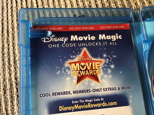 THE PRINCESS DIARIES 2-FILM COLLECTION DISNEY BLU-RAY/DVD SET JULIE ANDREWS - Picture 6 of 7