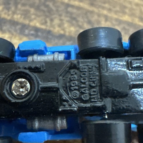 Vintage Micro Machines Semi Truck Tanker Super Grow, Produce, Dairy Galoob set - Picture 12 of 13