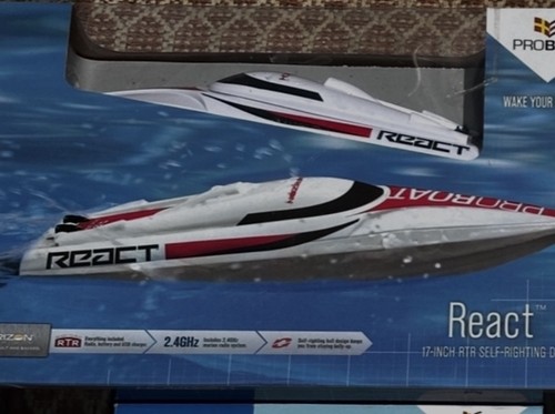 ProBoat React 17” Horizon Hobby 2.4GHz Radio System - New