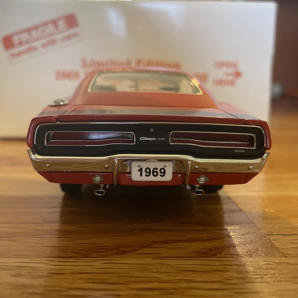 Danbury Mint Limited Edition 1969 Dodge Charger 500 - Image 3 of 4
