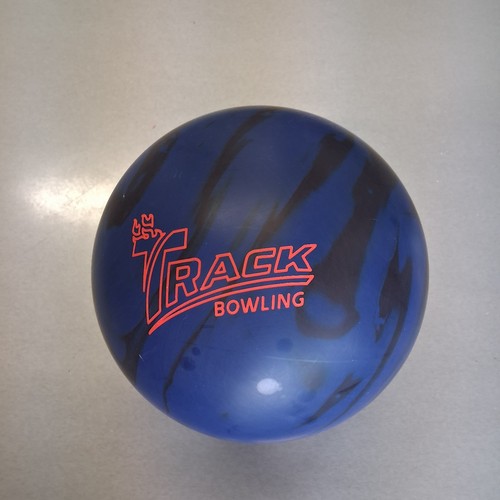 Track Stealth Mode Bowling Ball 15 lb NEW IN BOX! #187 - Picture 4 of 5
