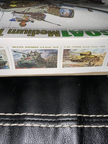 TAMIYA Model U.S. ARMY M60A1 MEDIUM TANK Kit #MT-128A - Picture 10 of 23