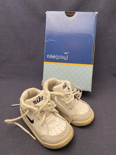 Vintage 2003 Toddler's NIKE Play Shoes w Box Size 5.5C White Baby Kids Infant - Picture 7 of 14