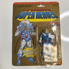 Vintage Mr Freeze DC Super Heroes SEALED Carded Action Figure ToyBiz 1989 In Box
