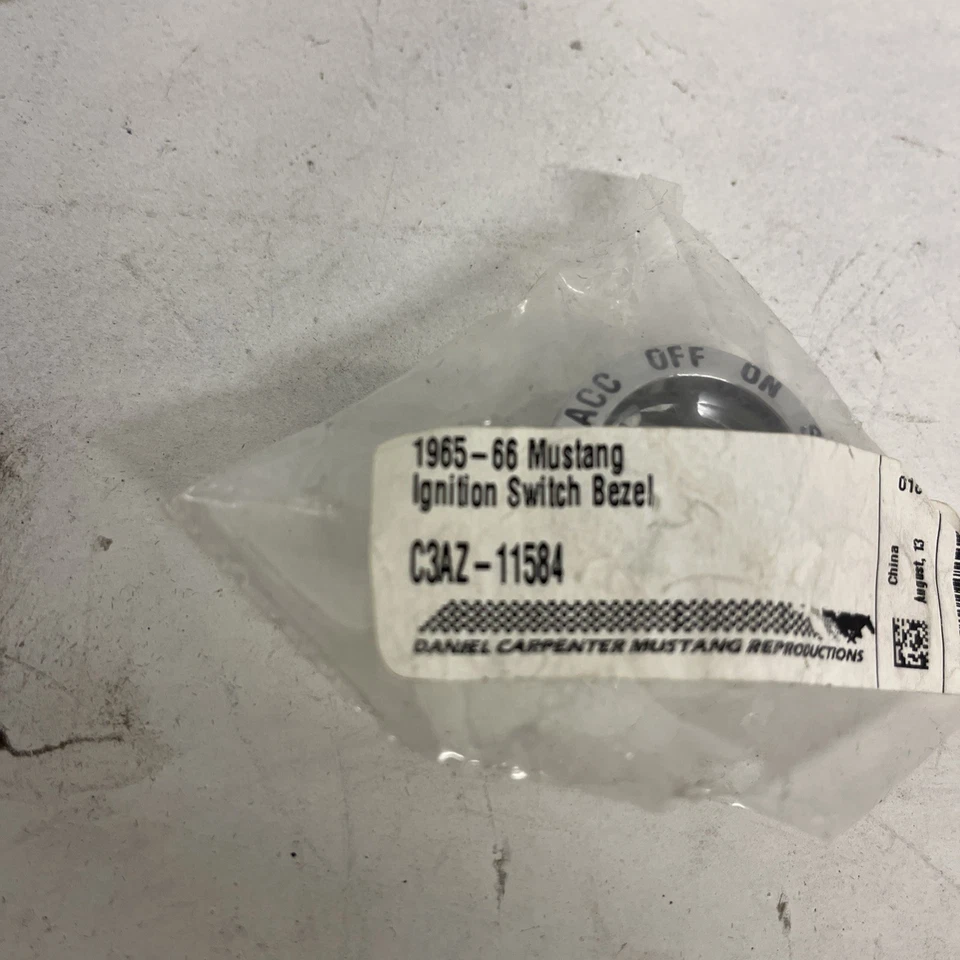 Bisel interruptor de encendido Ford Mustang 64-66 Foto 4 de 4