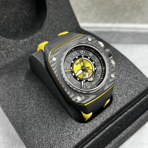 LEON RACING Gorilla Fastback GT 44mm Forged Carbon Yellow Rubber Strap Watch - Picture 4 of 13