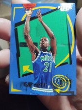 1996-97 Fleer Rookie Rewind Kevin Garnett Rookie Minnesota Timberwolves #4