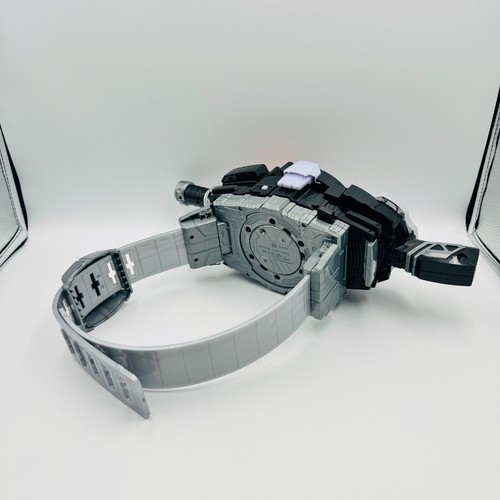 Bandai Kamen Rider Geats DX Desire Driver Transformation Belt - Picture 4 of 5