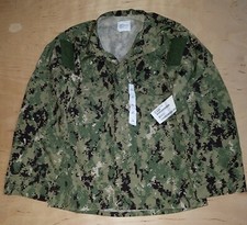 US Navy NWU Type III 3 Green Digital Camo Shirt Size 32 Short New With Tags