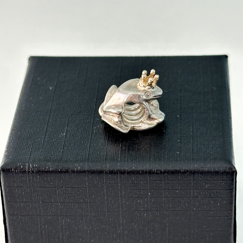 Chamilia 925 Sterling Silver & 14K Yellow Gold Frog Prince Vintage Bead Charm - Picture 1 of 10
