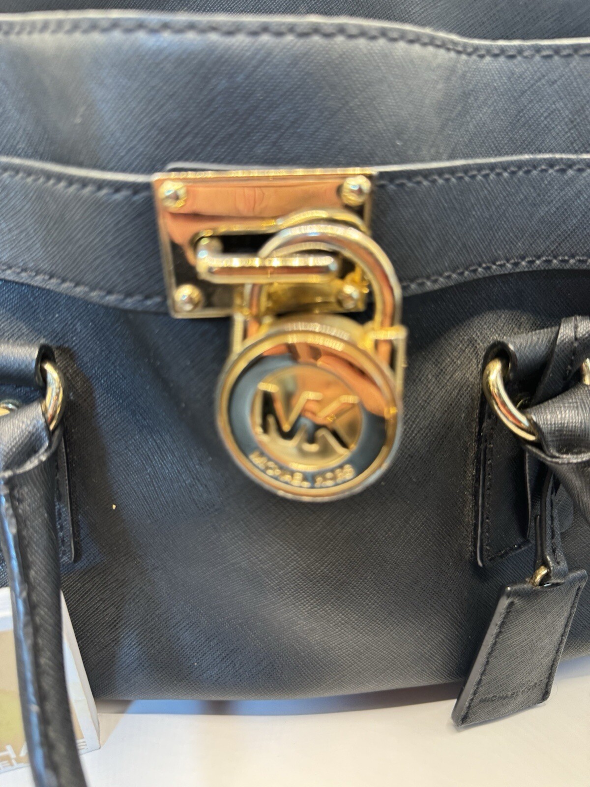 Foto 2 di 9
