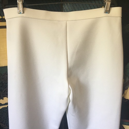 Marie Saint Pierre White “Sanute” Capris Pants - Picture 13 of 14