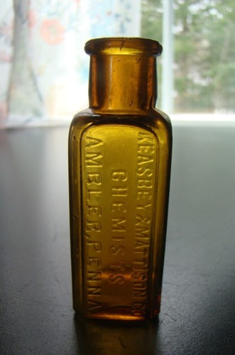 Antique KEASBEY & MATTISON CO CHEMISTS- AMBLER, PENNA. Honey Amber Med Bottle - Picture 12 of 13