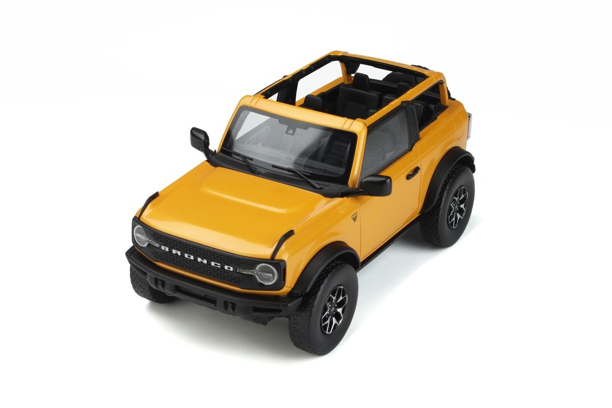 1/18 GT Spirit Ford Bronco Badlands in Cyber Orange from