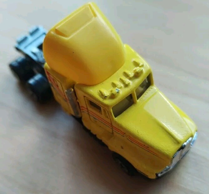 Foto 9 di 20