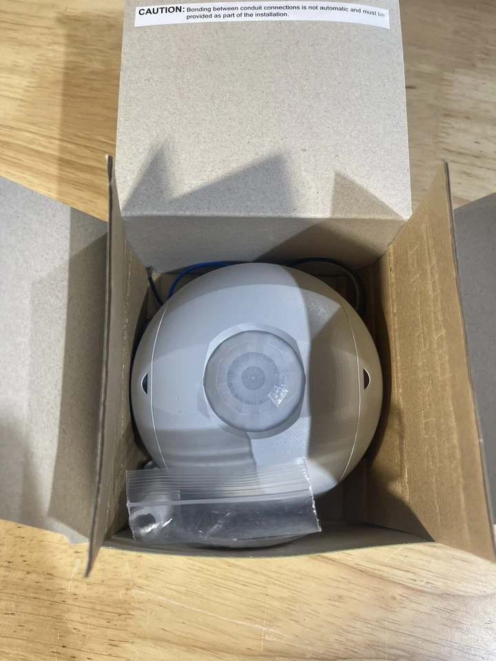 Leviton Occupancy Sensor White 1500 Sq Ft OSC15-10W E65 - Image 2 of 2