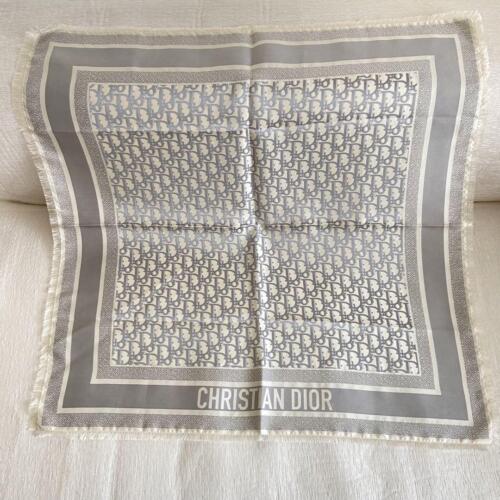 Dior Oblique Trotter Seide Fransen Schal grau beige quadratisch 26,4 x 26,8 Zoll
