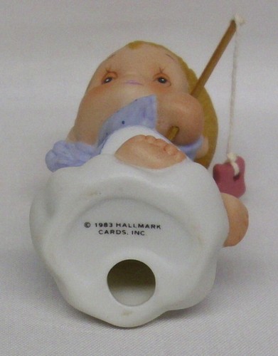 Hallmark Christmas Ornament Betsey Clark 1983 Porcelain Angel Fishing for Stars - Picture 8 of 11