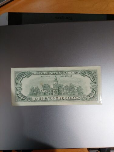 1990 $100 Federal Reserve Note Bill Philadelphia Uncirculated - Picture 4 of 4