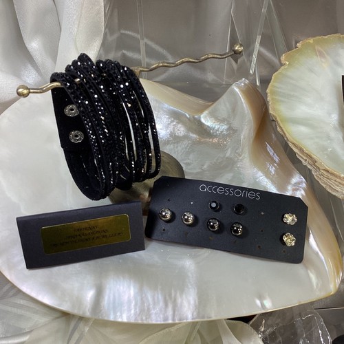 Necklaces, Fabienne bracelet, Earrings.NEW - Picture 4 of 8