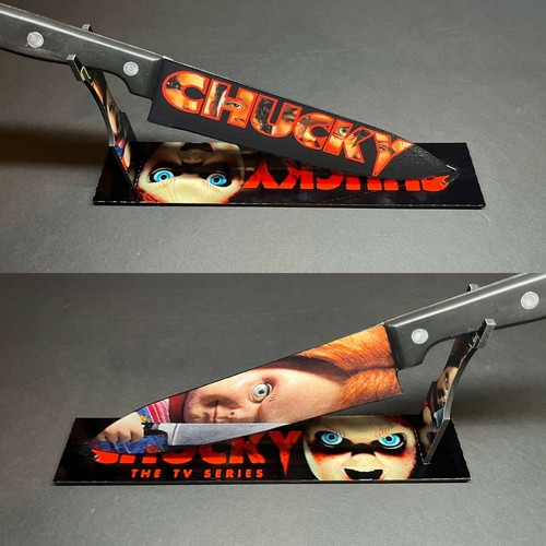 Chucky TV Serie Messer mit sublimiertem Ständer - Bild 1 von 7