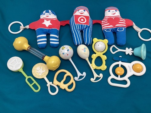 Vintage Baby Rattle Lot Playpath Johnson & Johnson Rings Squeak Crinkle Bear Toy - Picture 9 of 9