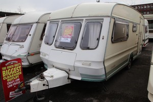 Fleetwood-Cavalier-1988-2-Berth-Caravan-REDUCED-1200