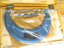 Professional Mechanical Outside Micrometer 175mm-200mm Range 0.01mm Resolution