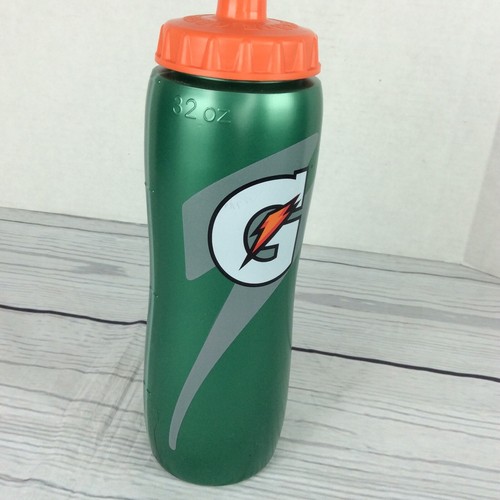 Gatorade Squeeze Sports Water Bottle 32 OZ - Picture 4 of 8