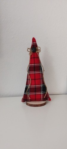 Christmas Tree/ Red & Black Plaid/ Farmhouse Country/Mantel Decor/ Tablescape  - Picture 2 of 4