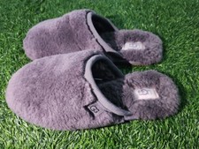 NEW UGG Women's US Size 7 Classic Slipper II Charcoal Grey 1130876
