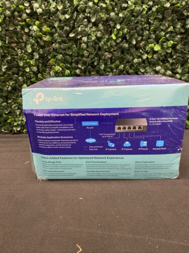 NEW TP-Link PoE Unmanaged Desktop Switch 5-Port 10/100 Mb/s Model TL-SF1005P - Picture 3 of 7