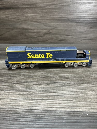 HO Atlas Santa Fe GE U23B Diesel Engine *SEE PHOTOS* - Picture 3 of 8