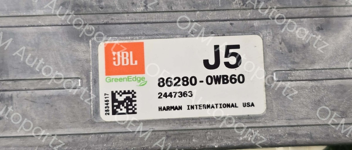 Toyota Harrier 2014-2017 JBL Factory sound Amplifier 86280 Toyota Harrier 2014-2017 JBL Factory sound Amplifier 86280