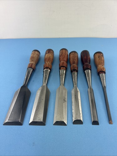 VINTAGE 6 PC STANLEY CHISELS, No. 750 BEVELEDGE PARING CHISEL PLUS TOOL POUCH - Picture 15 of 23