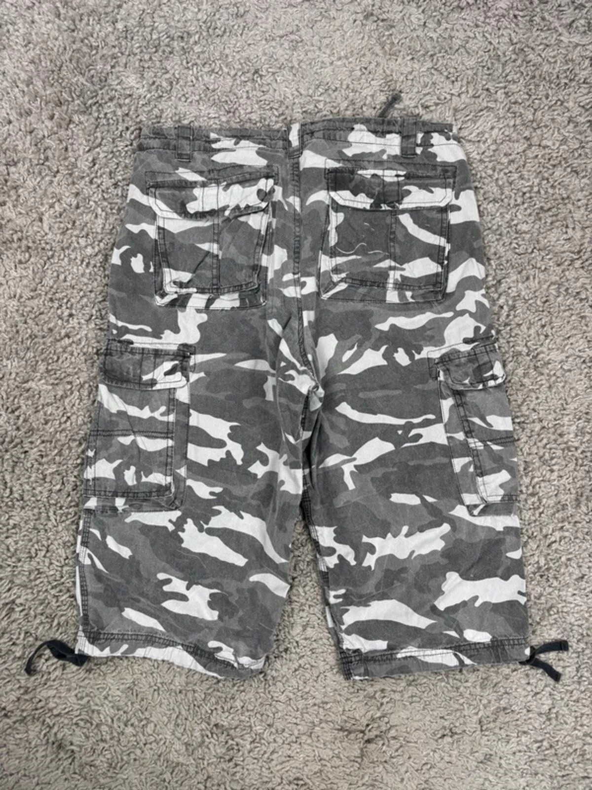Army Cargo Shorts Men’s W32 Camo Relaxed Fit
