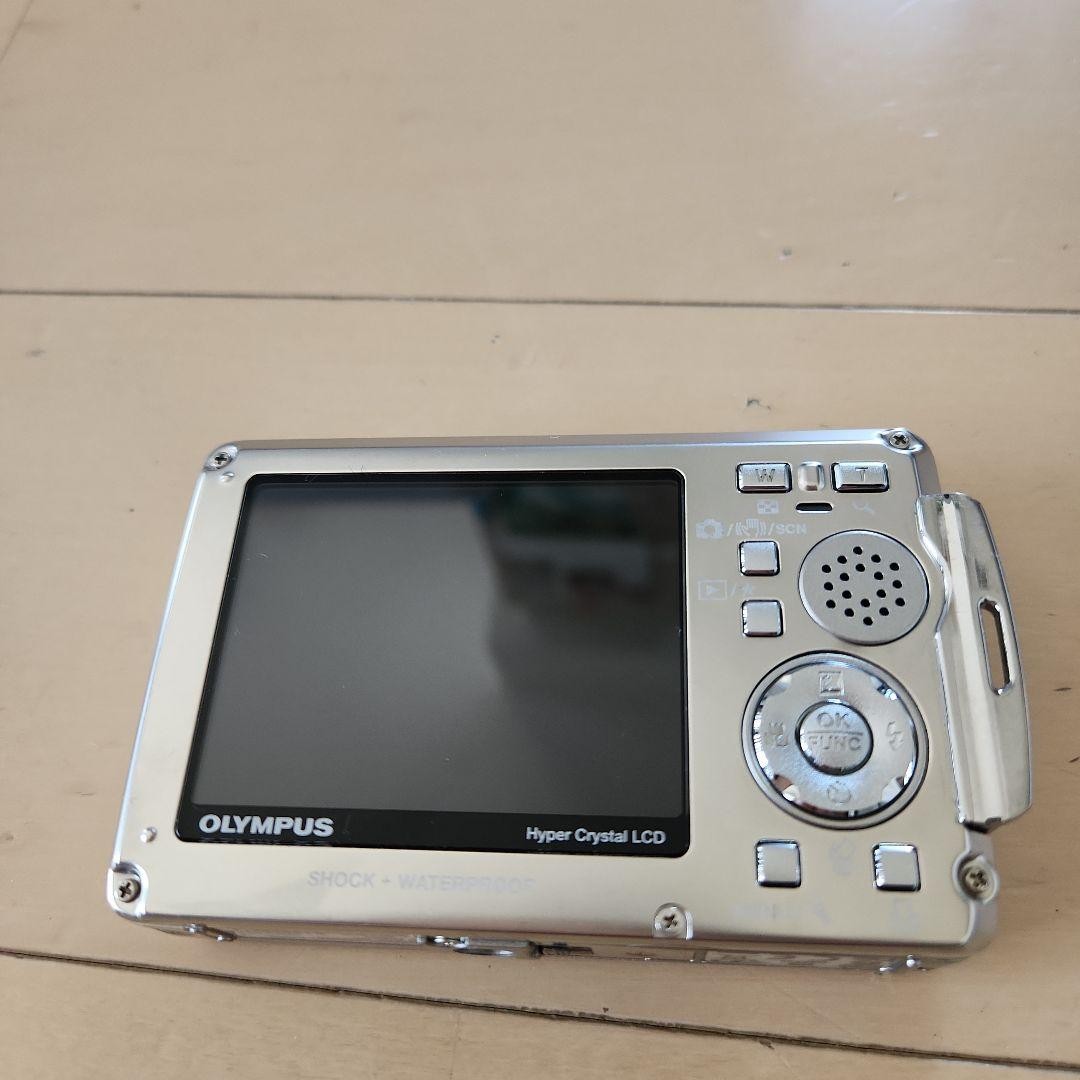OLYMPUS μ 770SW #642 Olympus Stylus 770 SW: Digital Photography Review